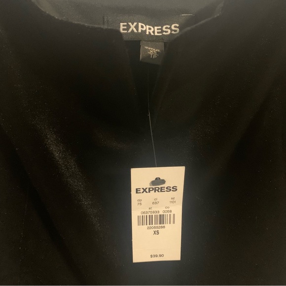 NWT! Express Black Peplum Velvet Tank Top with Deep V detail . Size XS. - Picture 5 of 7